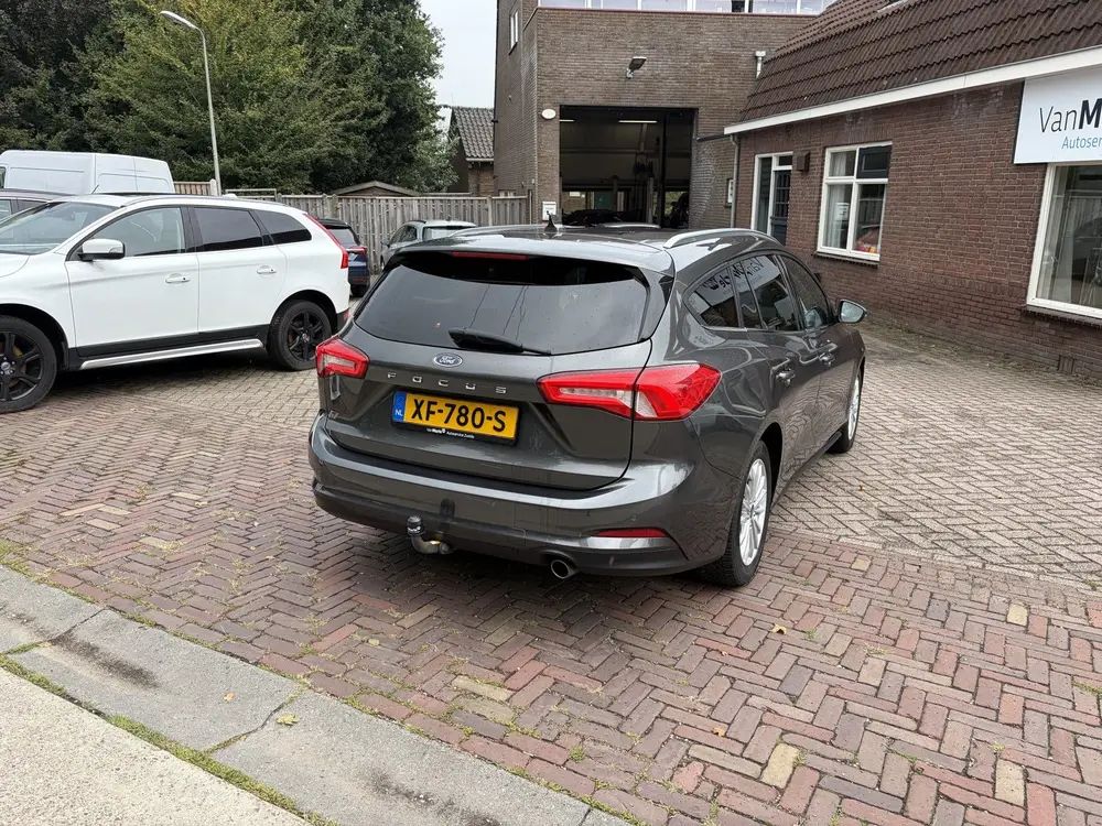 Ford Focus Wagon 1.0 EcoBoost Titanium Business TREKHAAK WIN uit 2019, foto 4