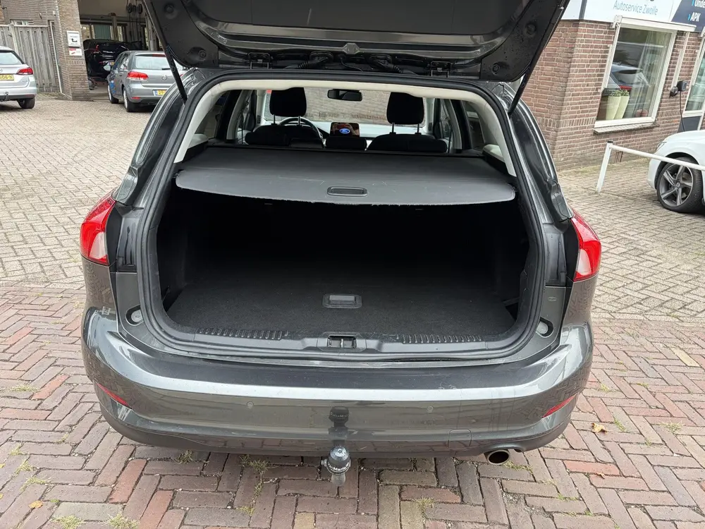 Ford Focus Wagon 1.0 EcoBoost Titanium Business TREKHAAK WIN uit 2019, foto 8