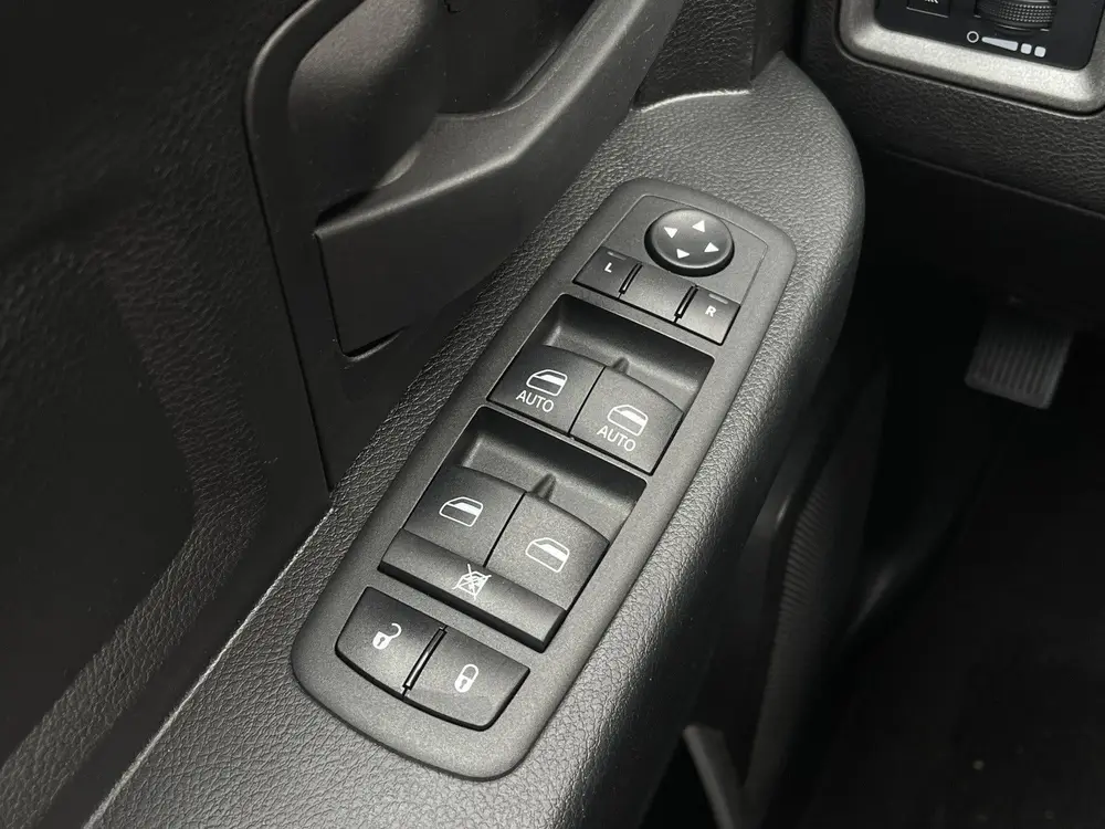 Dodge RAM 5.7 V8 CLASSIC NIGHT 4x4 uit 2024, foto 12