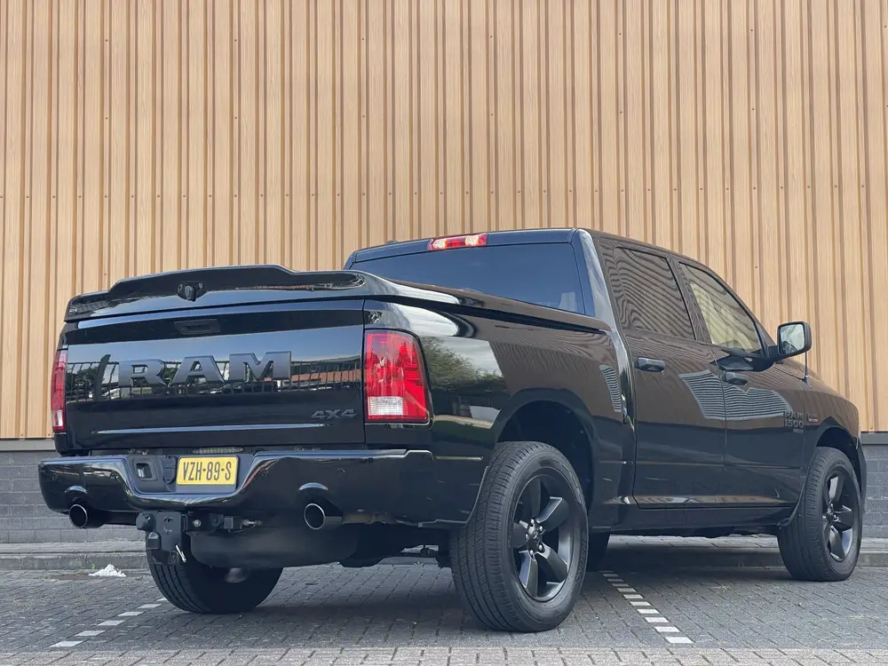 Dodge RAM 5.7 V8 CLASSIC NIGHT 4x4 uit 2024, foto 5