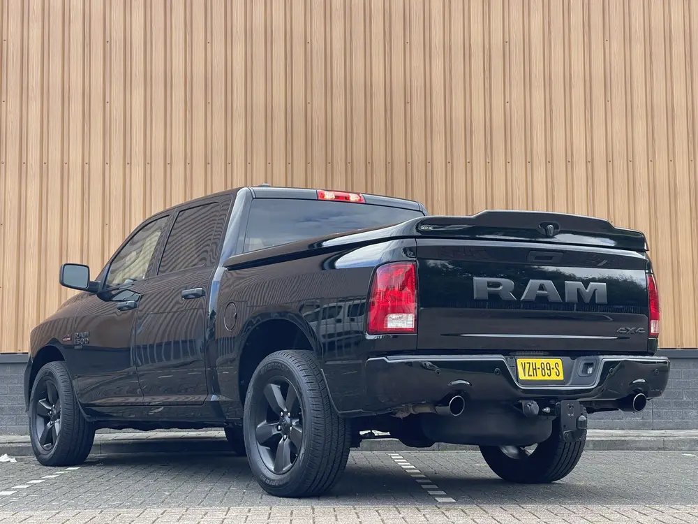 Dodge RAM 5.7 V8 CLASSIC NIGHT 4x4 uit 2024, foto 7