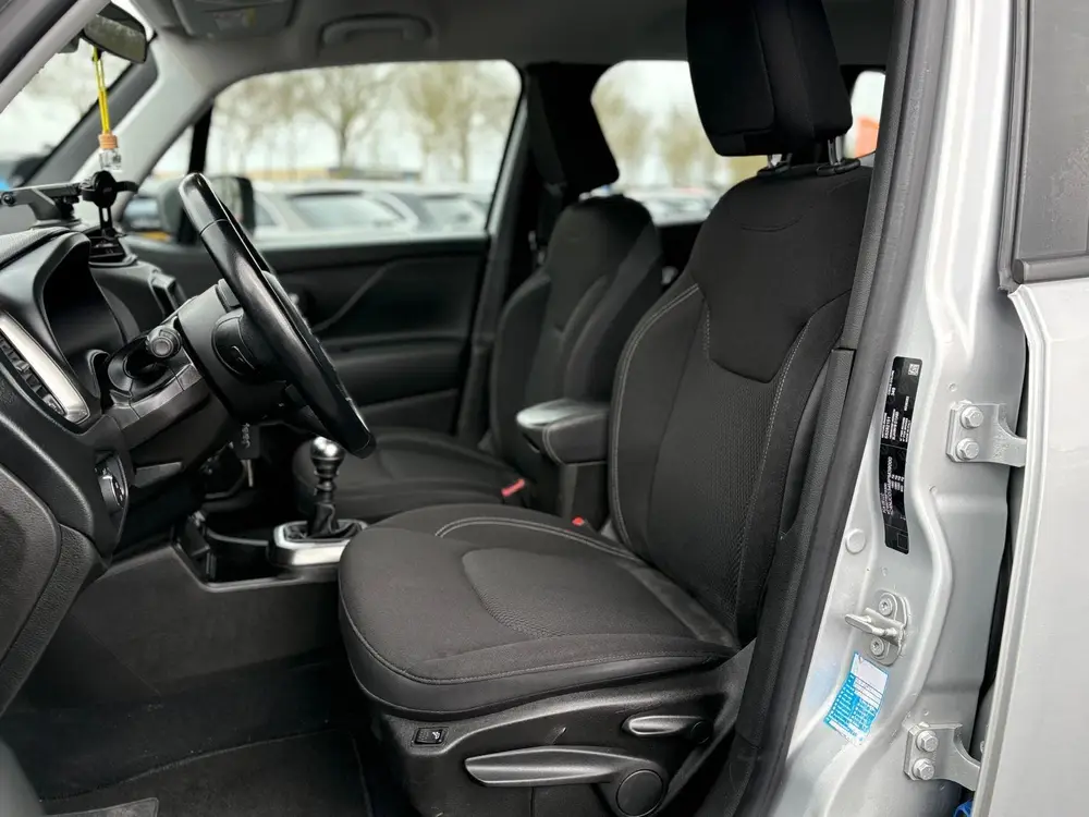 Jeep Renegade 1.0T Night Eagle | Navi | LMV | PDC | Climate uit 2020, foto 13