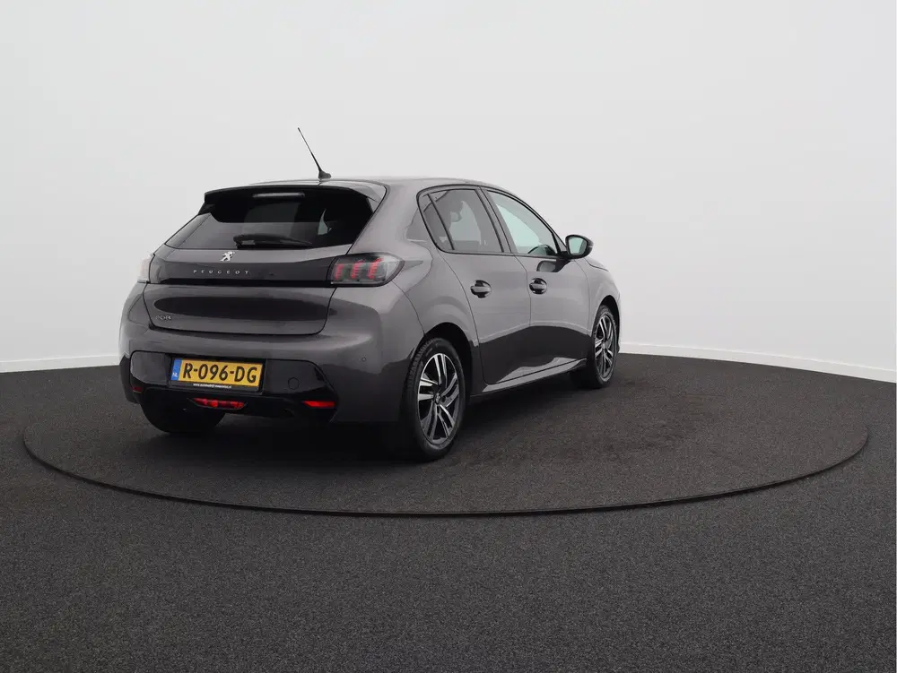 Peugeot 208 1.2 PureTech Allure Pack uit 2022, foto 18