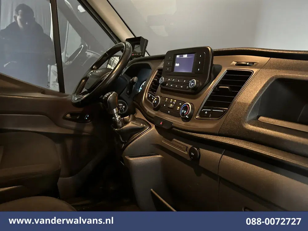 Ford Transit 2.0 TDCI 130pk Bakwagen L4.35m Laadklep Eu uit 2022, foto 14