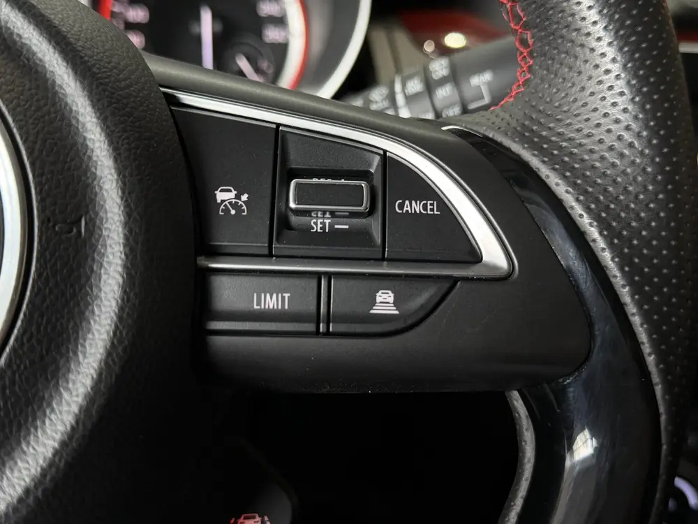 Suzuki Swift 1.4 Sport Smart Hybrid uit 2021, foto 12