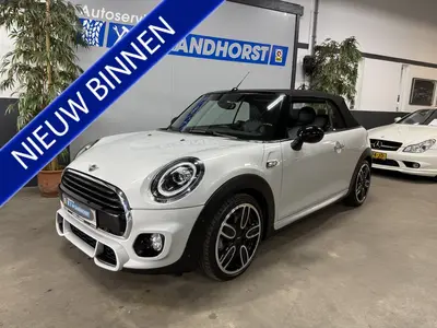 Mini Cabrio 1.5 Cooper Salt // Leer // Mini Yours // JCW! uit 2019