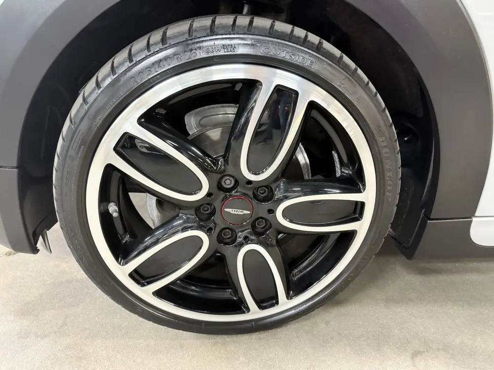Mini Cabrio 1.5 Cooper Salt // Leer // Mini Yours // JCW! uit 2019, foto 7