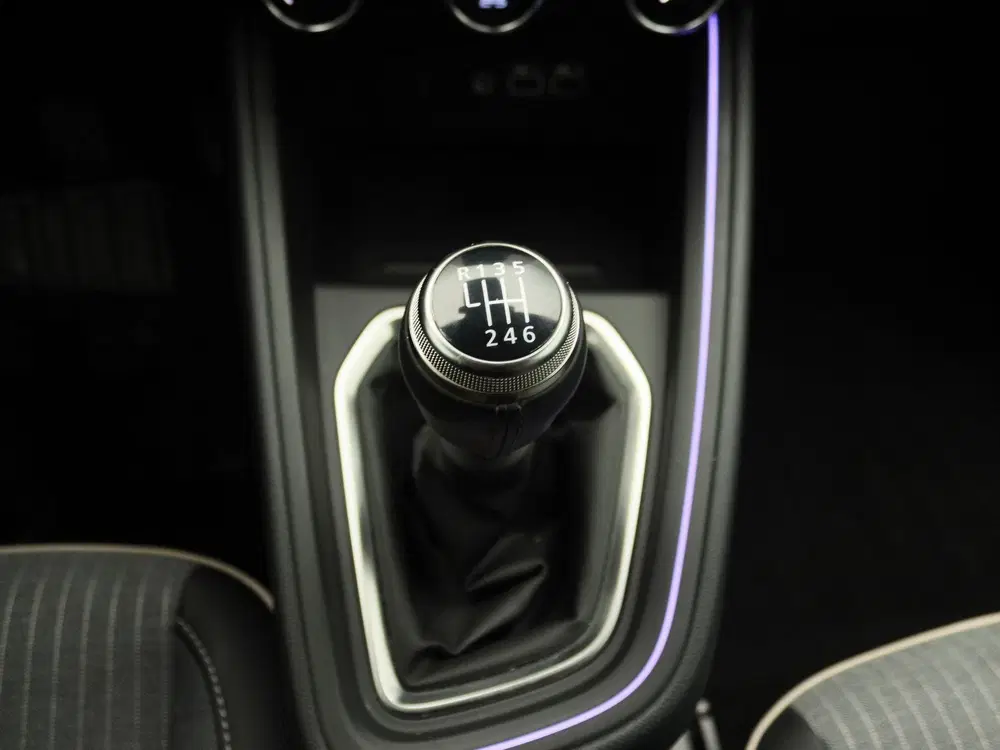 Renault Clio TCe Techno 90PK uit 2025, foto 11