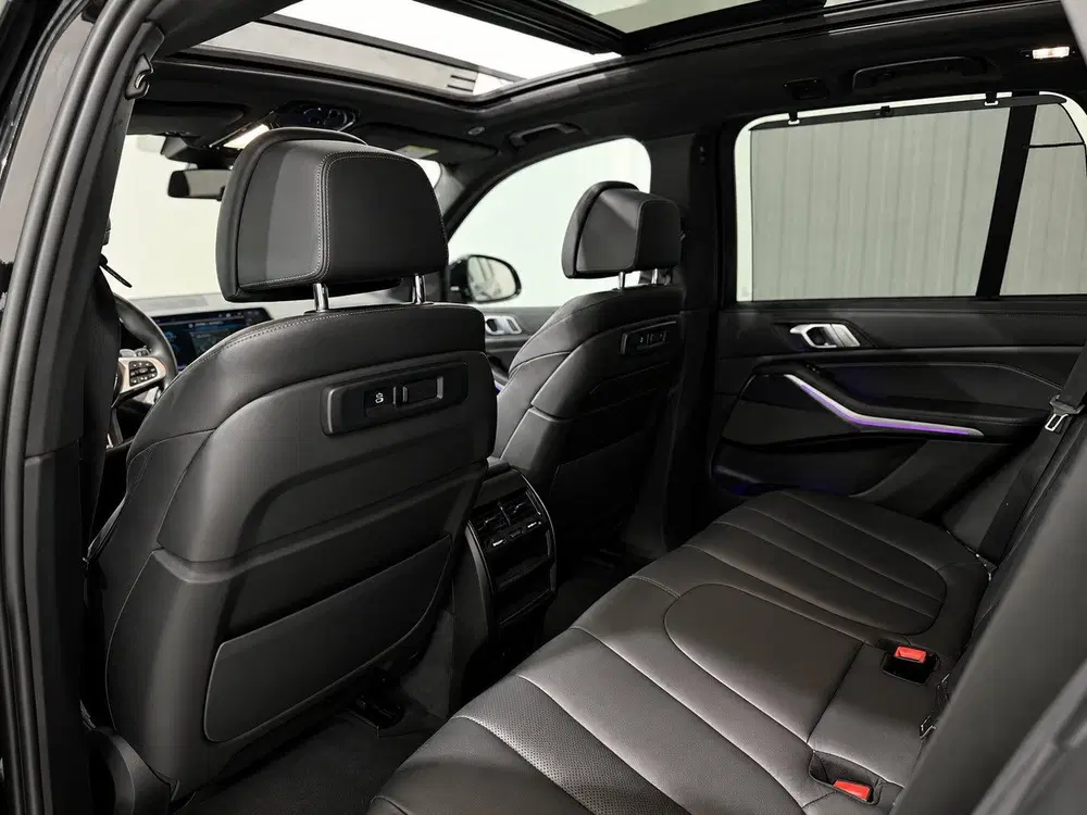 BMW X5 xDrive45e High Executive uit 2021, foto 11
