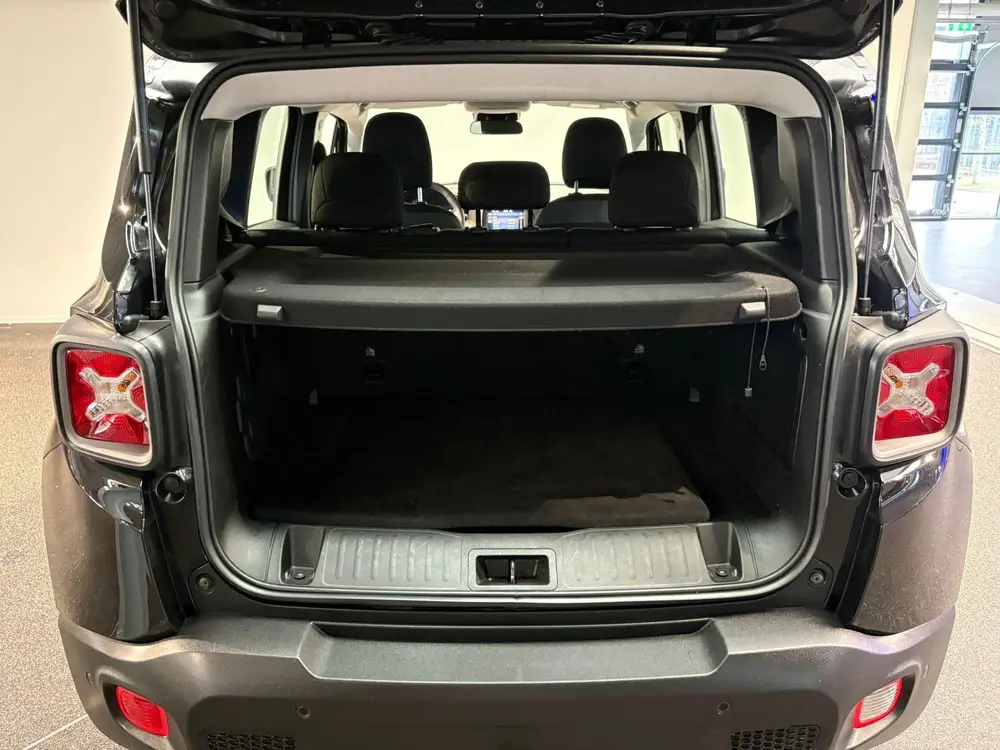 Jeep Renegade 4xe 240 Plug-in Hybrid Electric Limited Le uit 2021, foto 8