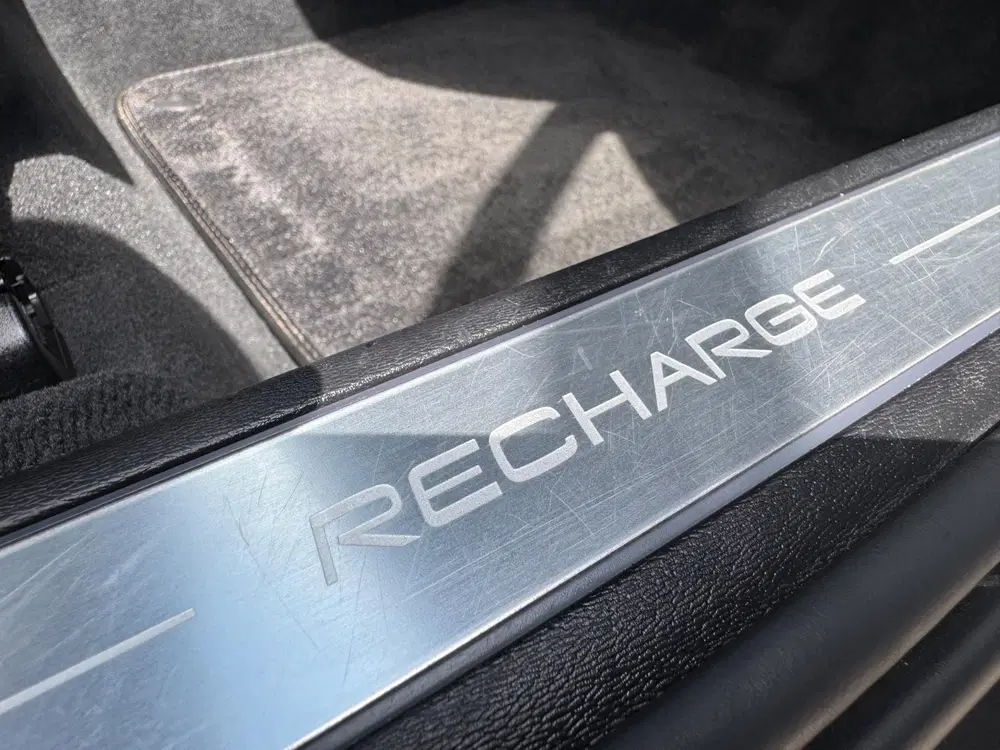 Volvo V90 2.0 T6 AWD Recharge R-Design Facelift Pano uit 2021, foto 17