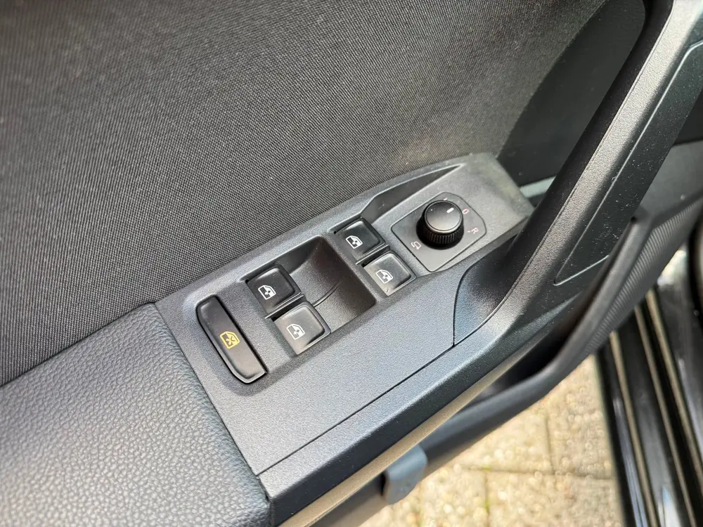 SEAT Ibiza 1.5 TSI EVO FR Business Intense uit 2019, foto 19