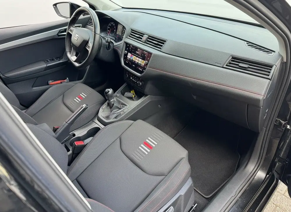 SEAT Ibiza 1.5 TSI EVO FR Business Intense uit 2019, foto 2