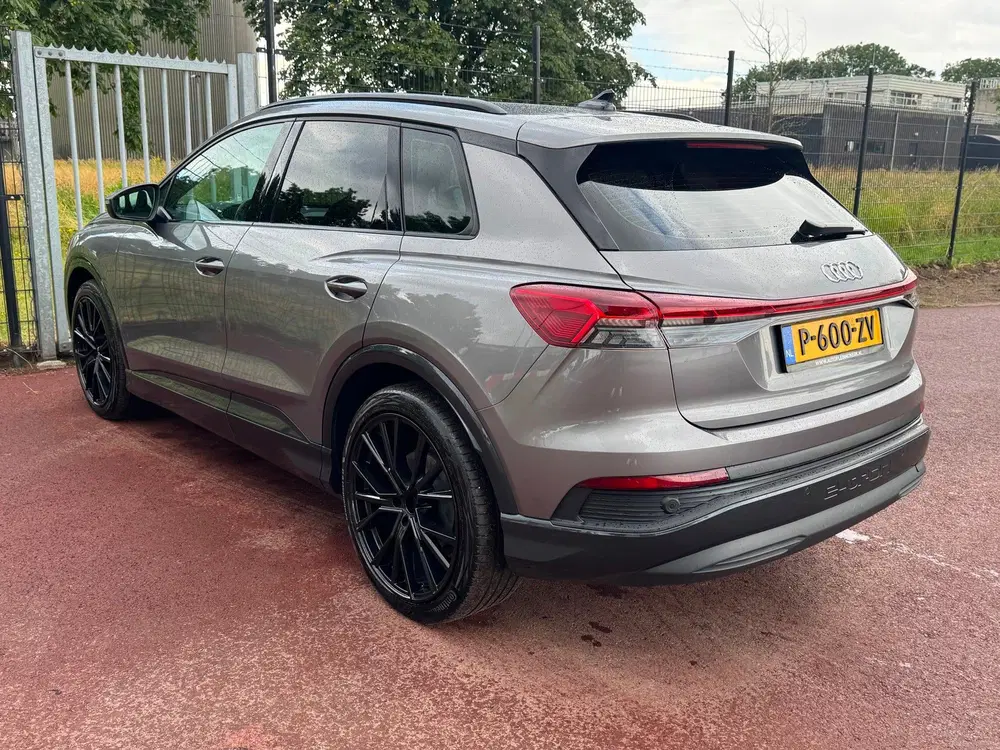 Audi Q4 e-tron 40 Launch edition Advanced Plus 77 kWh 21i uit 2022, foto 7