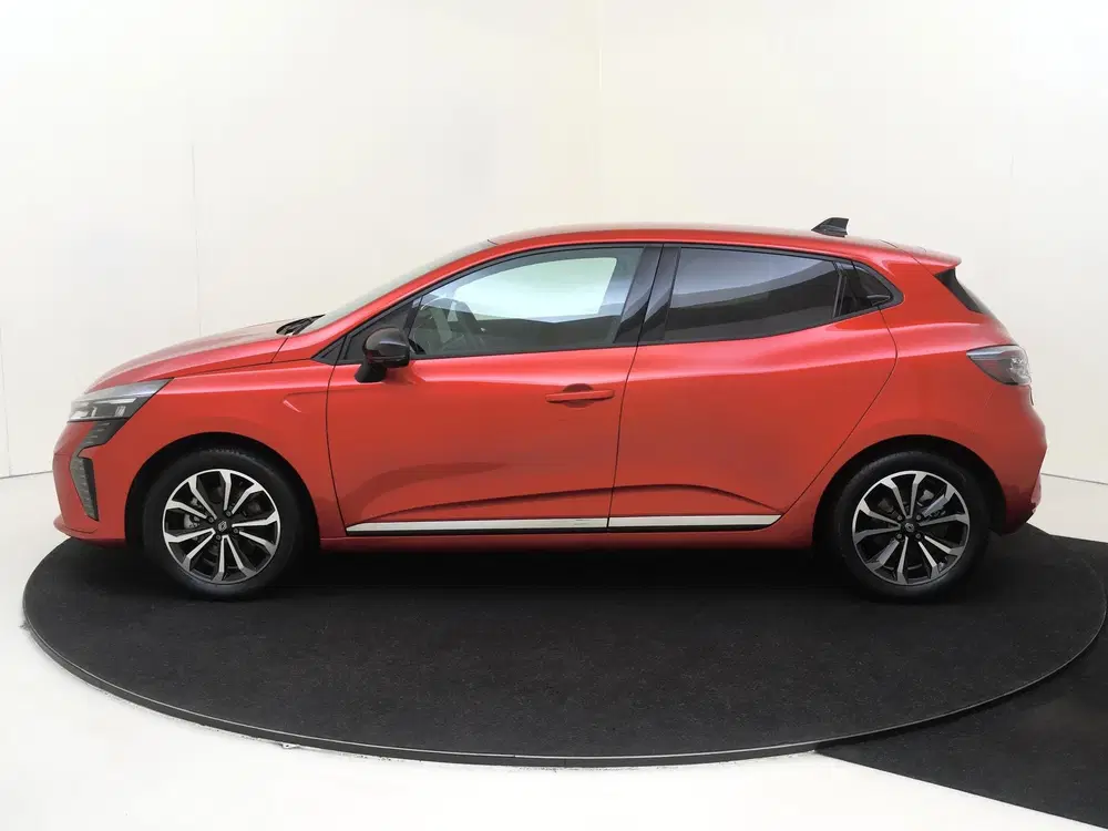 Renault Clio 1.6 E-Tech Full Hybrid 145 techno uit 2025, foto 8