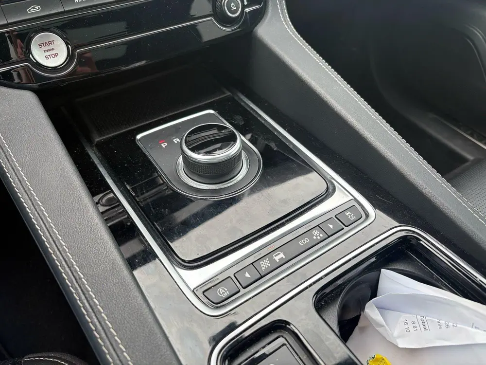 Jaguar F-Pace 2.0t AWD Prestige | Panoramadak | Meridian Aud uit 2020, foto 11