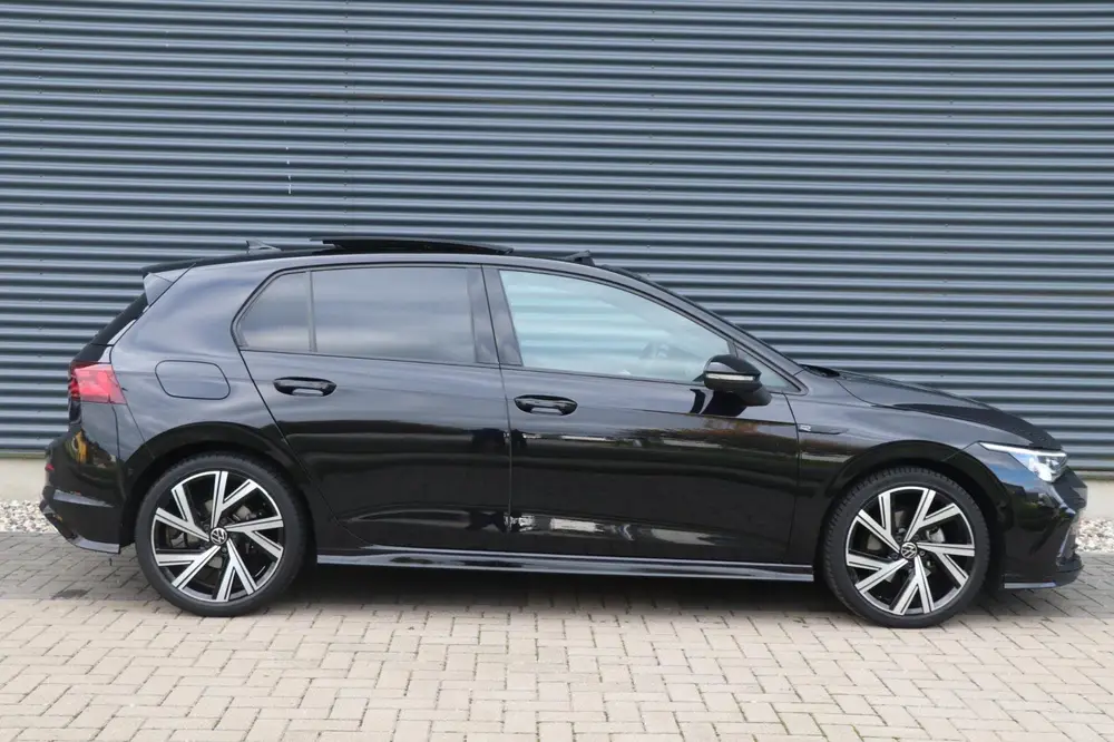 Volkswagen Golf 1.5 eTSI R-Line | 3X R-Line | PANO | IQ.Ligh uit 2020, foto 7