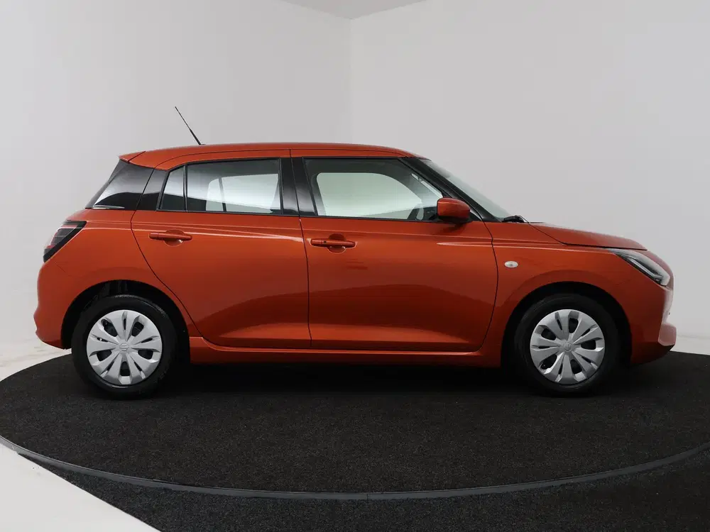 Suzuki Swift 1.2 Comfort Smart Hybrid uit 2025, foto 14