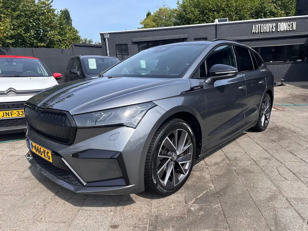 Skoda Enyaq 60 Sportline uit 2022, foto 3