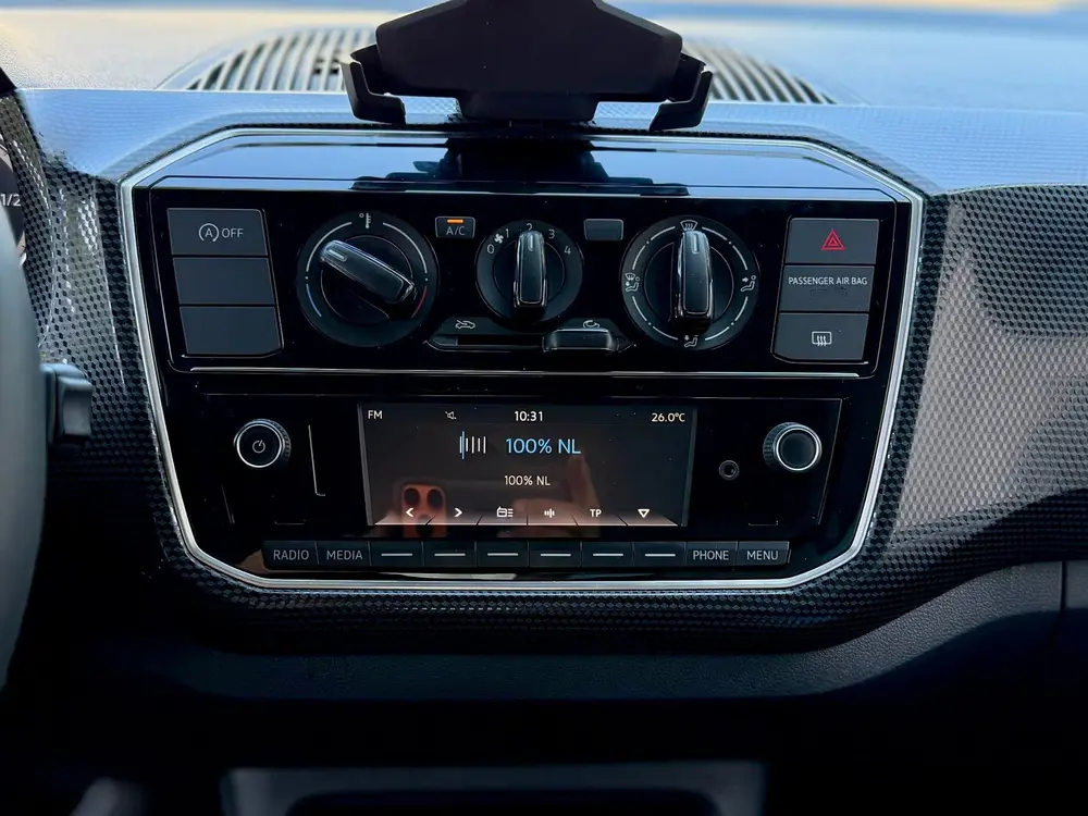 Volkswagen Up! 1.0 BMT move up! * AIRCO * 5 DEURS * uit 2019, foto 7