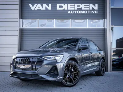 Audi e-tron 55 quattro S edition 95 kWh Pano uit 2021