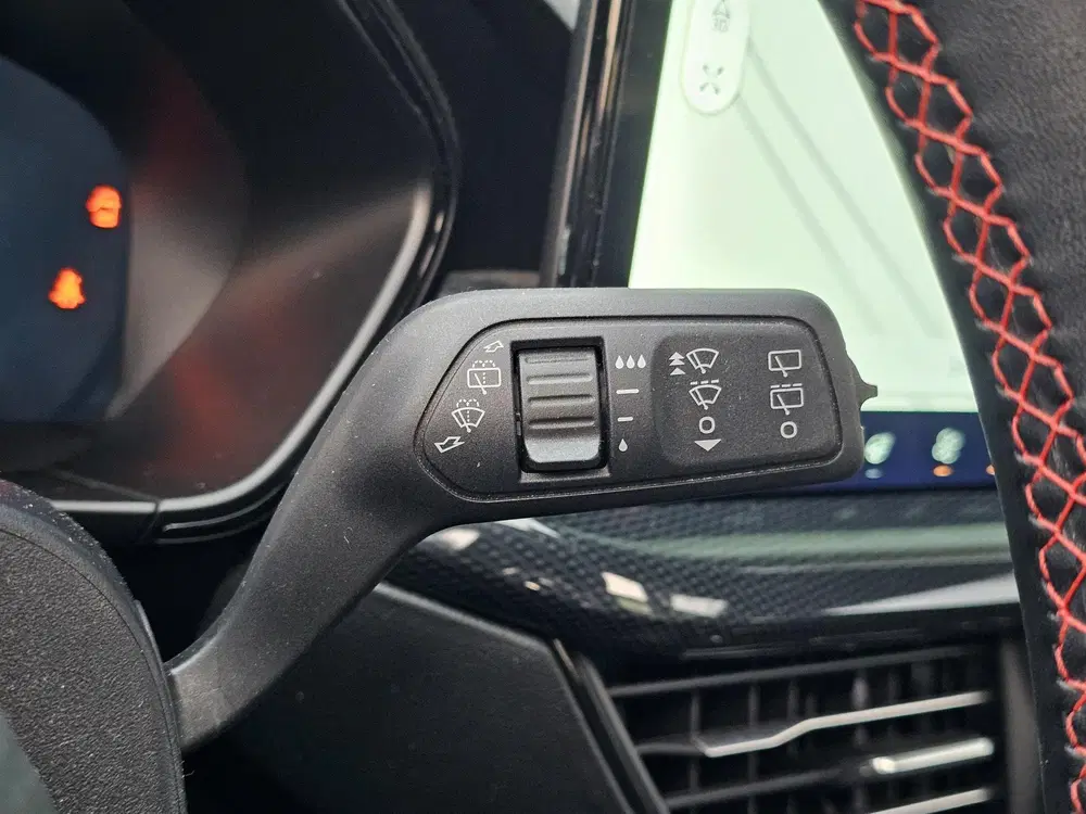 Ford Focus 1.0 EcoBoost Hybrid ST Line X Bellen voor uit 2025, foto 17