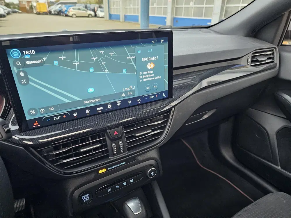 Ford Focus 1.0 EcoBoost Hybrid ST Line X Bellen voor uit 2025, foto 19