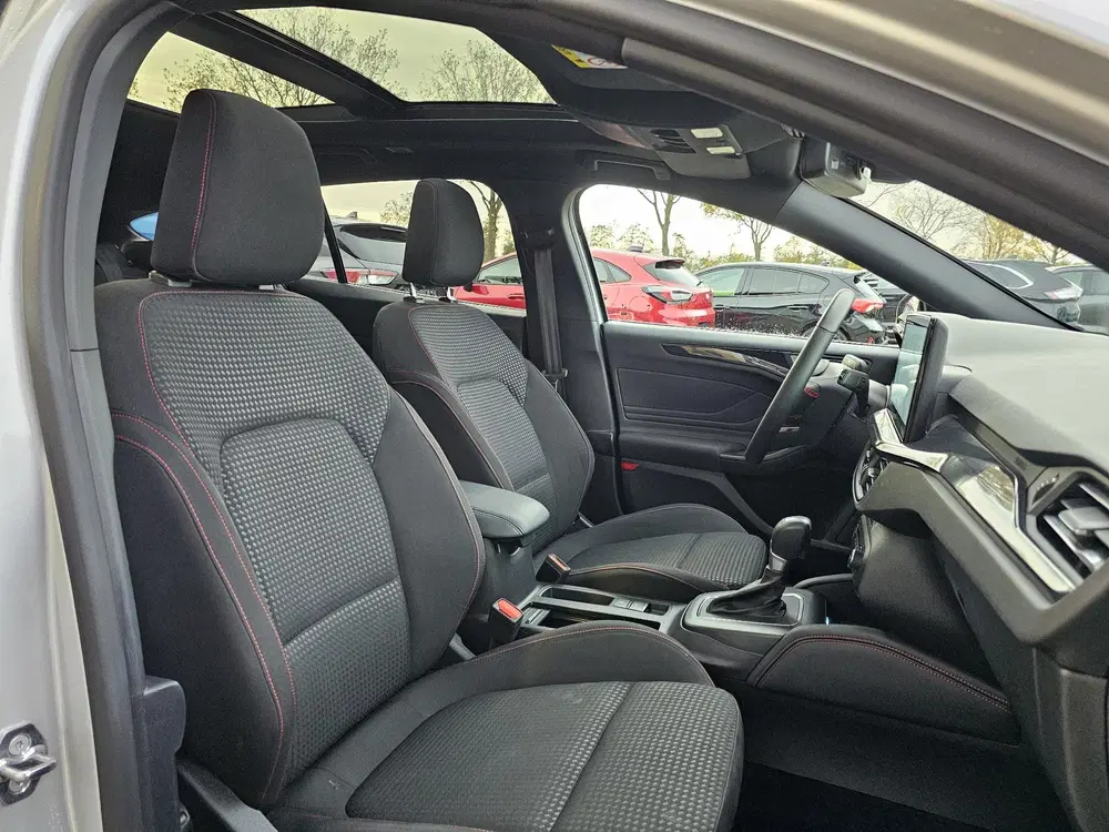 Ford Focus 1.0 EcoBoost Hybrid ST Line X Bellen voor uit 2025, foto 9