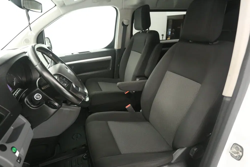 Opel Vivaro 2.0 CDTI L3H1 uit 2020, foto 10