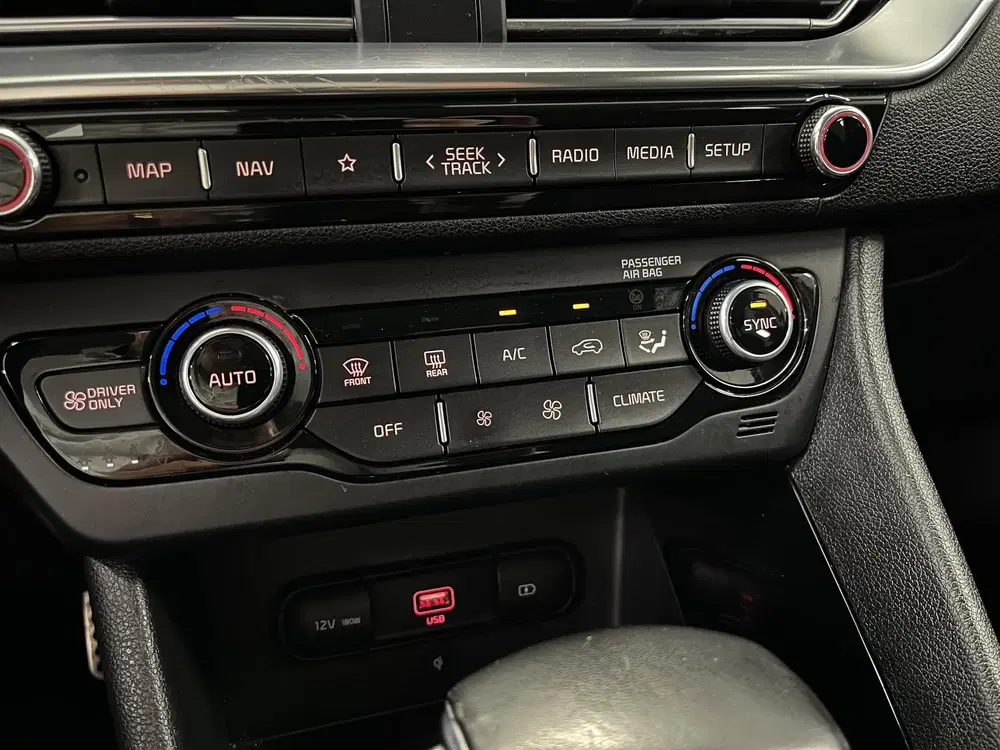 Kia Niro 1.6 GDi Hybrid ExecutiveLine uit 2020, foto 13