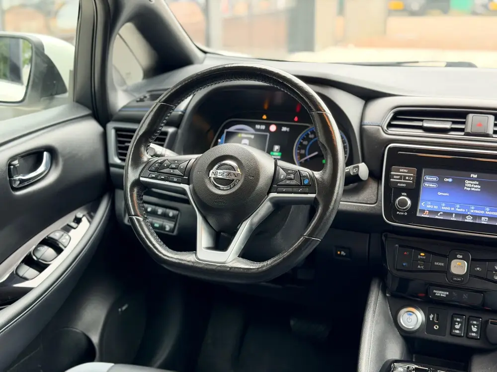 Nissan Leaf Tekna 40 kWh | Leer | Camera | Bose sound | Stoe uit 2019, foto 17