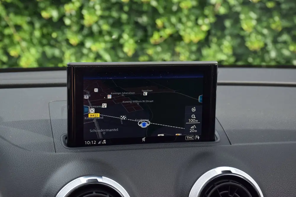 Audi A3 35 TFSI Design Pro Line Garantie uit 2019, foto 19