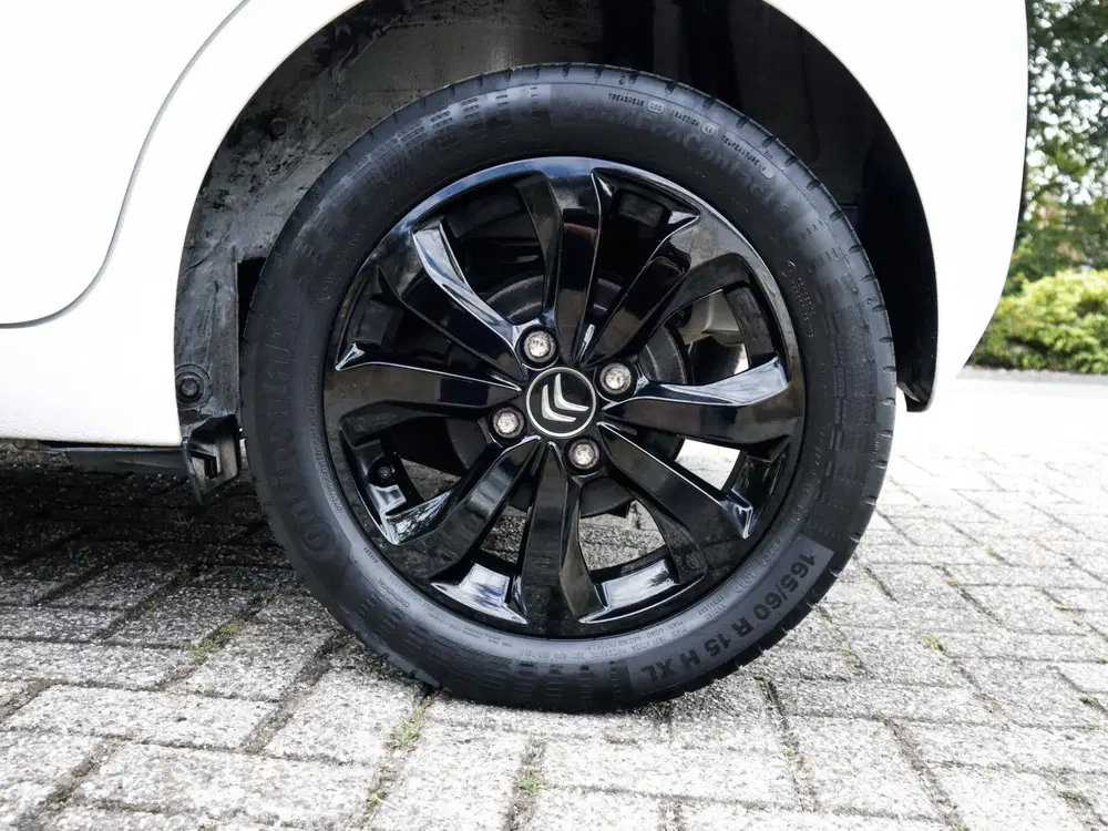 Citroën C1 1.0 VTi Shine 2e-Eig. & Dealer-Onderh BOVA uit 2022, foto 12
