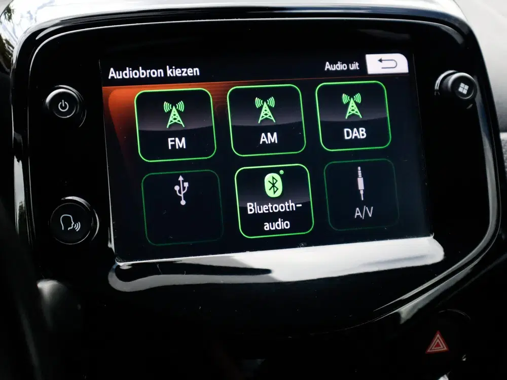 Citroën C1 1.0 VTi Shine 2e-Eig. & Dealer-Onderh BOVA uit 2022, foto 16