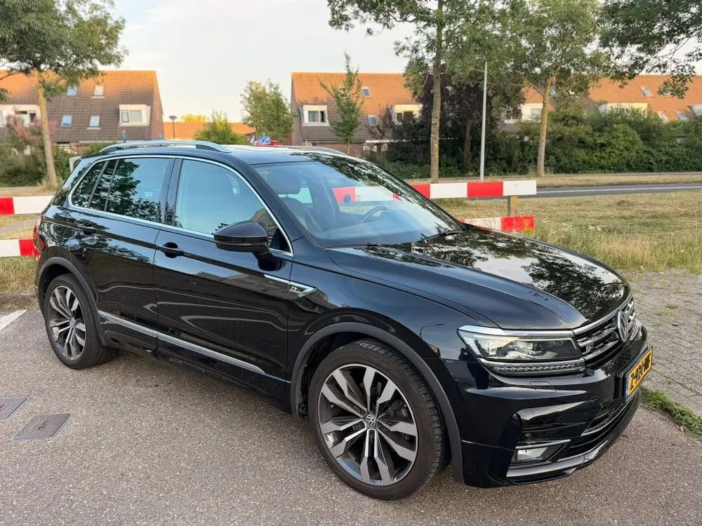Volkswagen Tiguan 2.0 TSI 4M | Pano | ACC | 20'' Velgen | uit 2019, foto 2