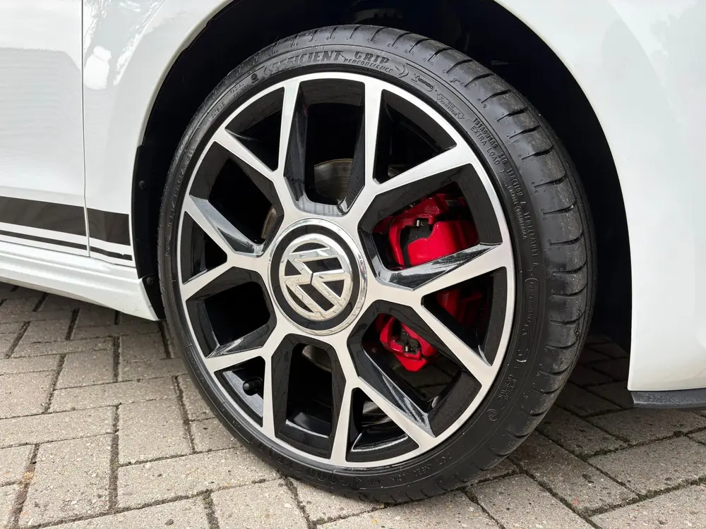 Volkswagen UP! 1.0 TSI GTI 116 PK-5DRS.-BEATS AUDIO-CLIMA-CR uit 2019, foto 6