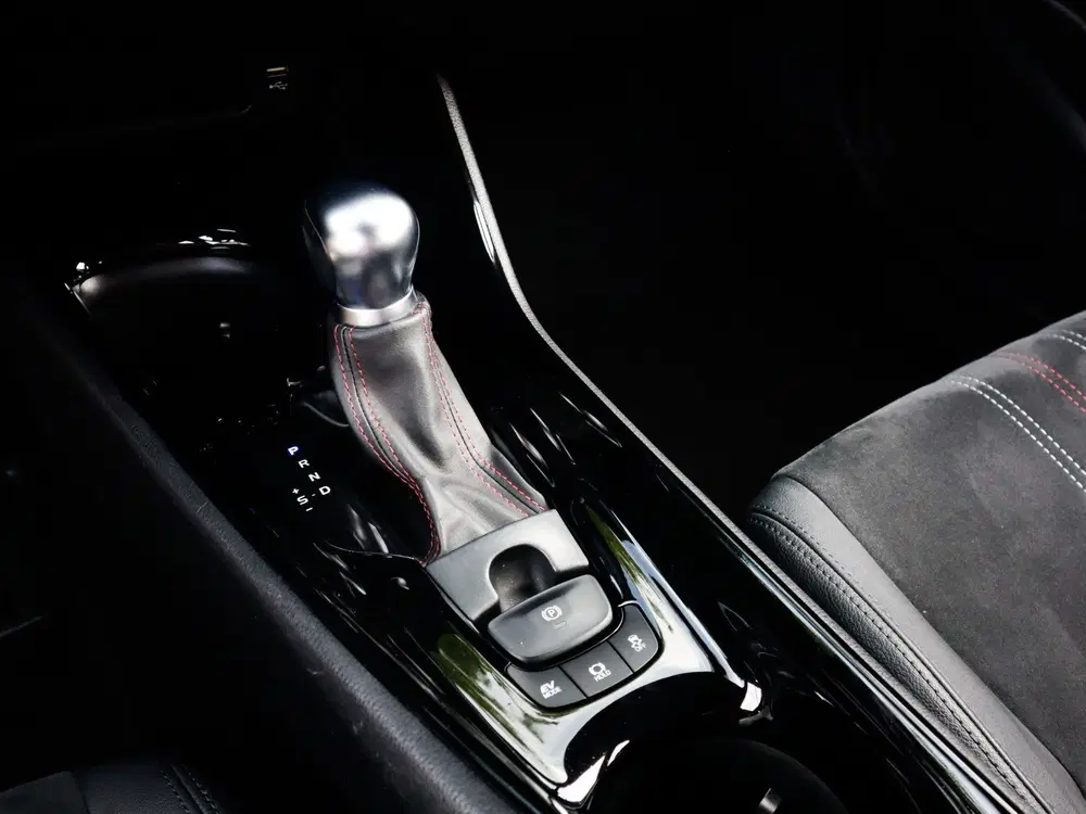 Toyota C-Hr 2.0 Hybrid GR-Sport 1e-Eig. & Dealer-Onder uit 2022, foto 11