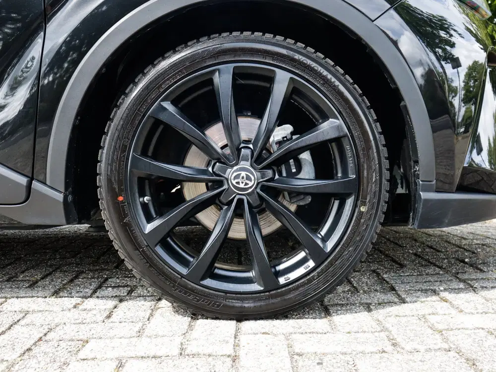 Toyota C-Hr 2.0 Hybrid GR-Sport 1e-Eig. & Dealer-Onder uit 2022, foto 15