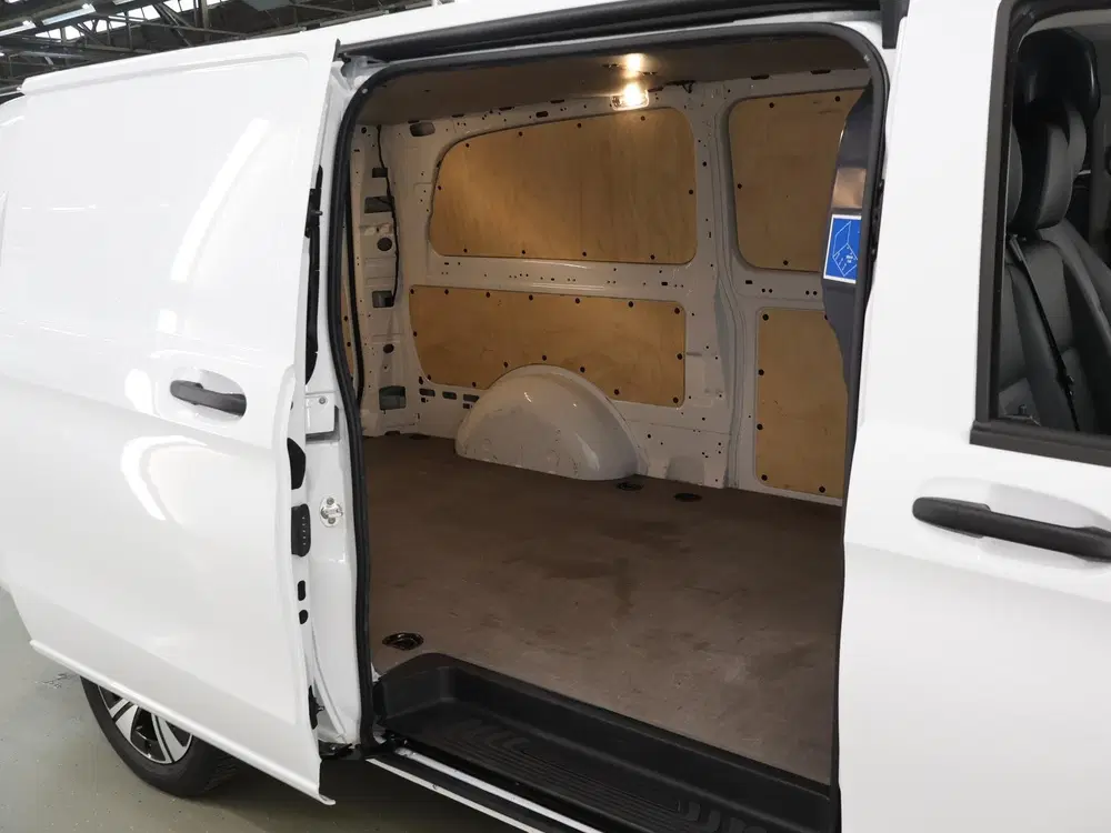 Mercedes-Benz Vito 116 CDI uit 2024, foto 11