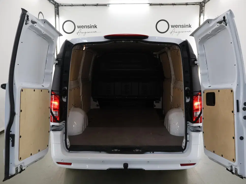 Mercedes-Benz Vito 116 CDI uit 2024, foto 12