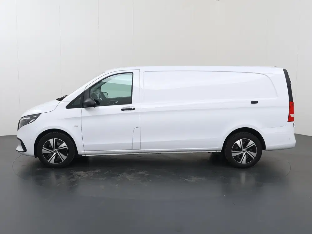 Mercedes-Benz Vito 116 CDI uit 2024, foto 5