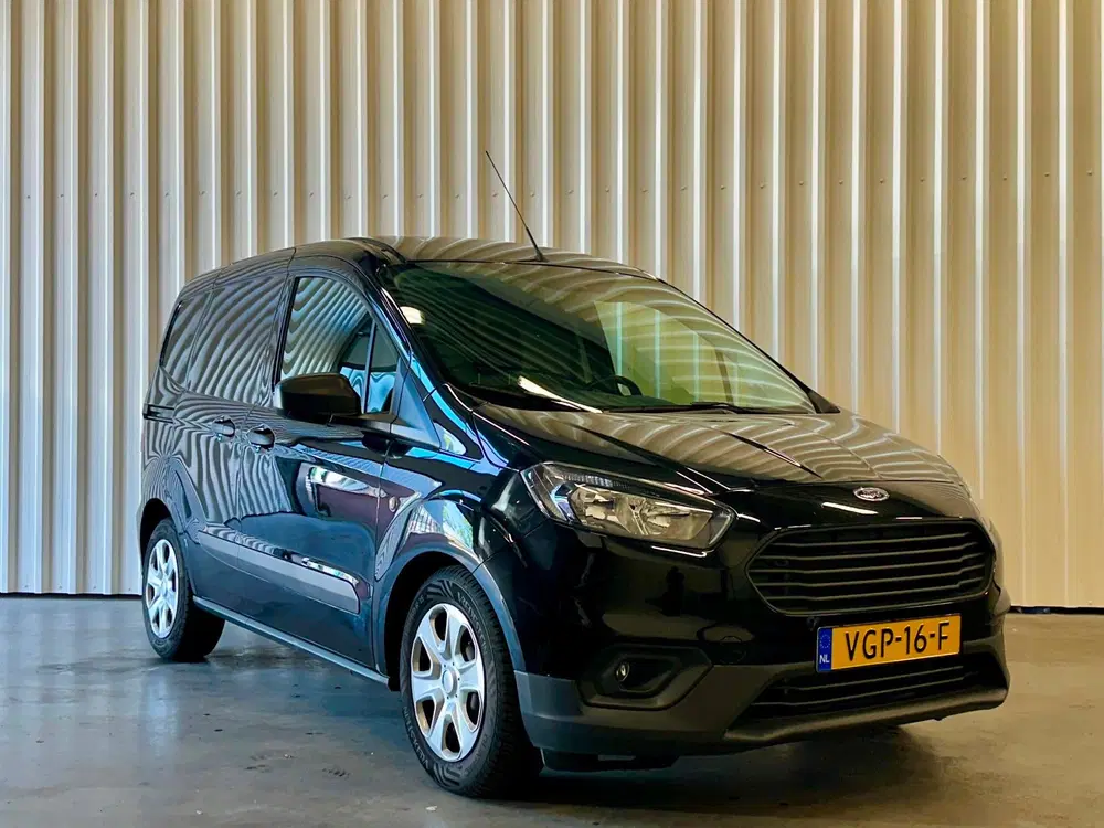 Ford Transit Courier 1.0 Trend Navi uit 2020, foto 3