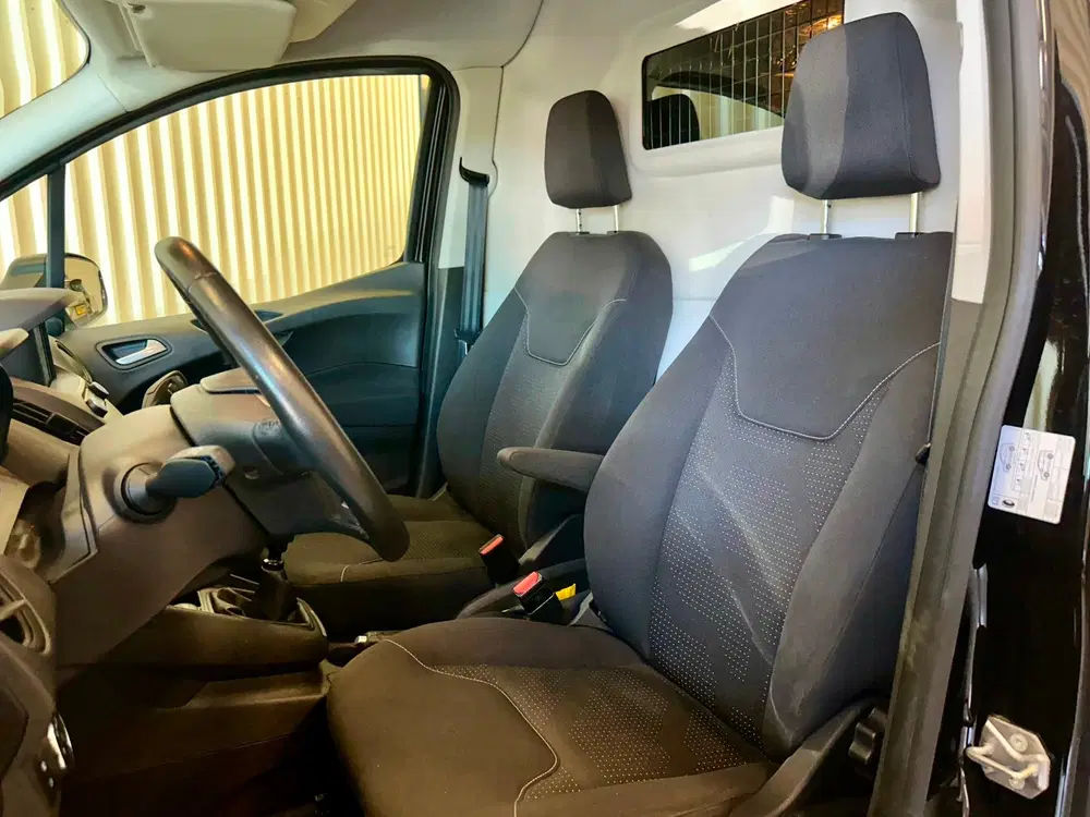 Ford Transit Courier 1.0 Trend Navi uit 2020, foto 9