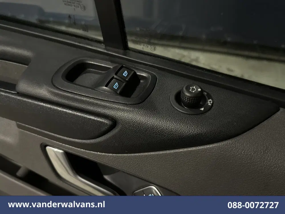 Ford Transit Custom 2.0 TDCI L2H1 Euro6 Airco uit 2023, foto 20