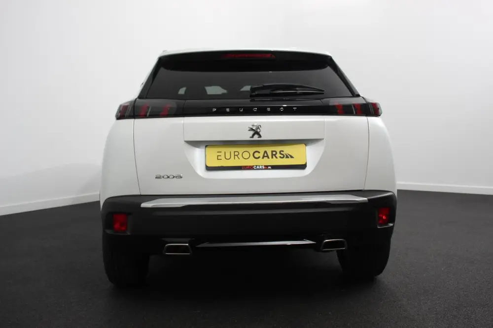 Peugeot 2008 1.2 PureTech 130pk Automaat Allure Navigat uit 2023, foto 3