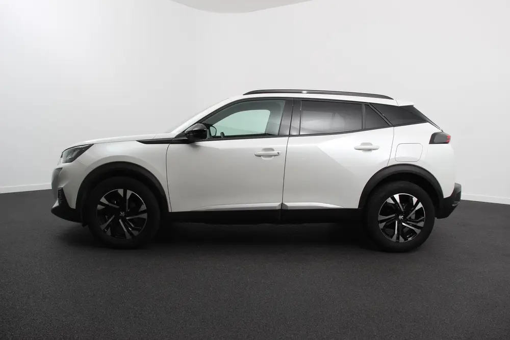 Peugeot 2008 1.2 PureTech 130pk Automaat Allure Navigat uit 2023, foto 6