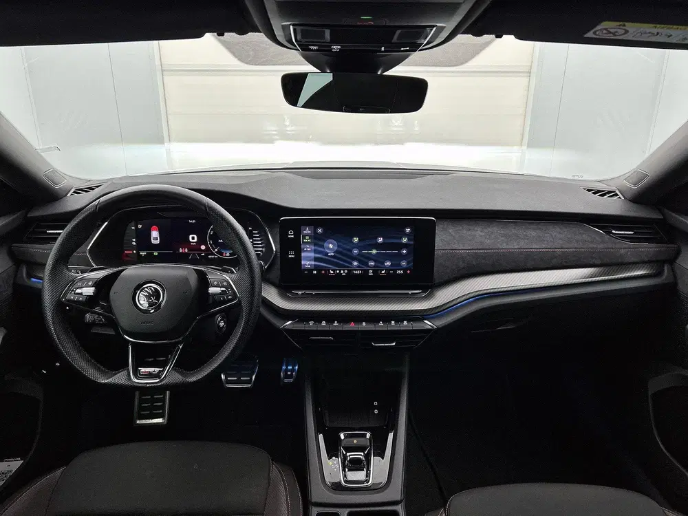 Skoda Octavia 1.4 TSI RS iV PHEV Business uit 2021, foto 19