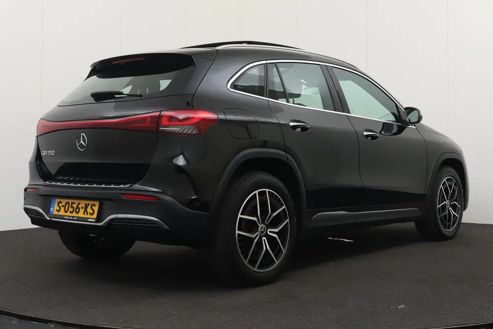 Mercedes-Benz EQA 250 AMG 67 kWh (92% SOH) Pano-dak Leder Ca uit 2023, foto 3