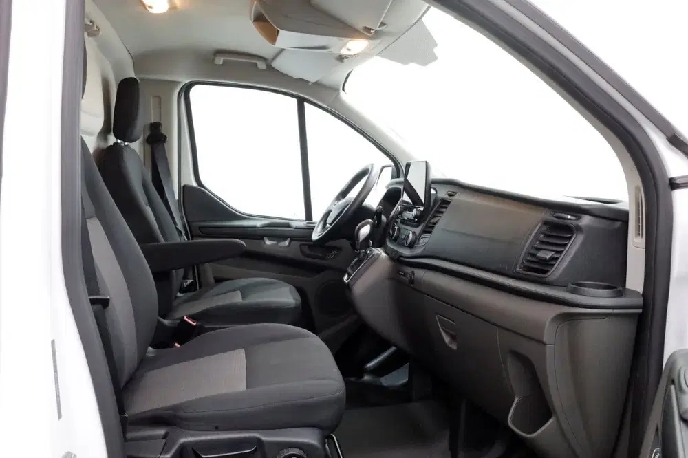 Ford Transit Custom 340 1.0 EcoBoost L1H1 Automaat PHEV Plug uit 2022, foto 3