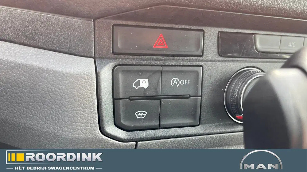Volkswagen Crafter 140 pk laag dak L3H2 17" LMV uit 2024, foto 17